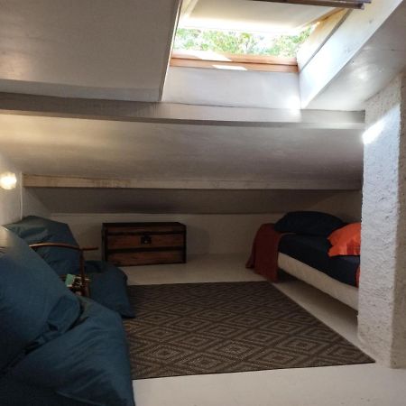 Chambre D'Hotes L'Orange Bleue Rustrel Exterior photo