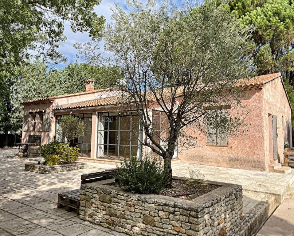 Chambre D'Hotes L'Orange Bleue Rustrel Exterior photo